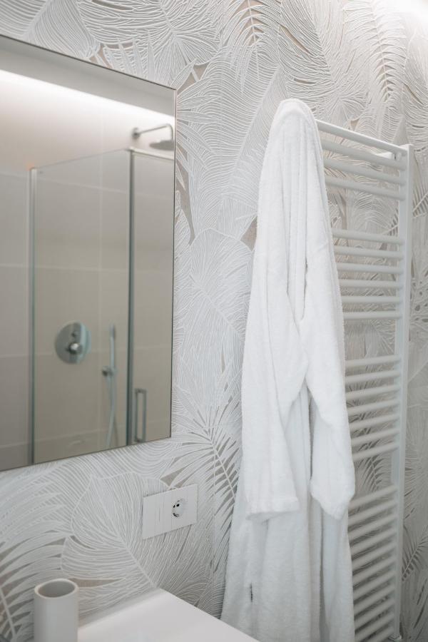 Sea Breeze Aparthotel Caorle Exterior photo