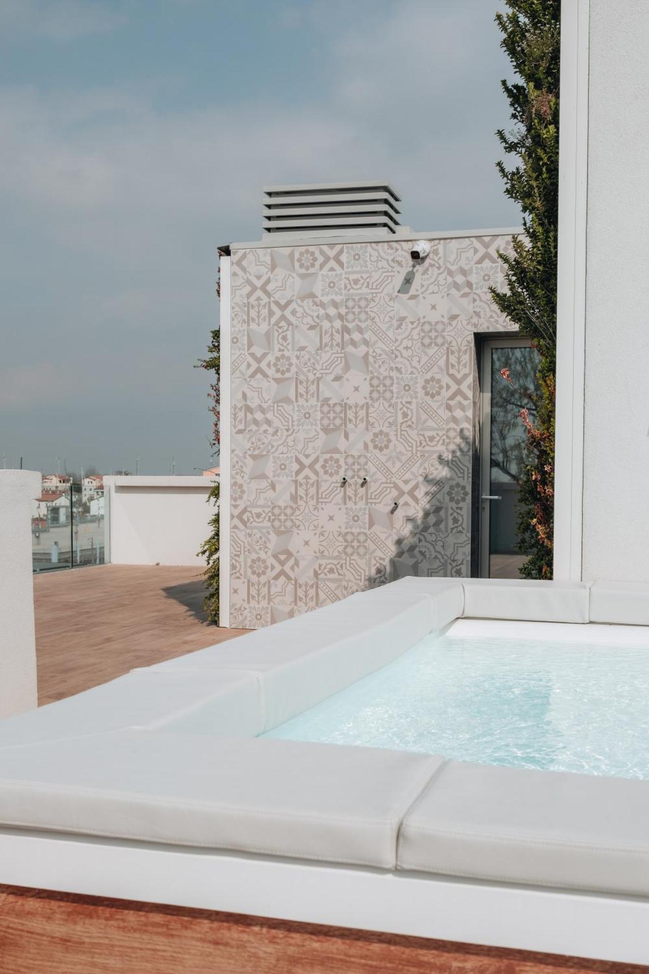 Sea Breeze Aparthotel Caorle Exterior photo