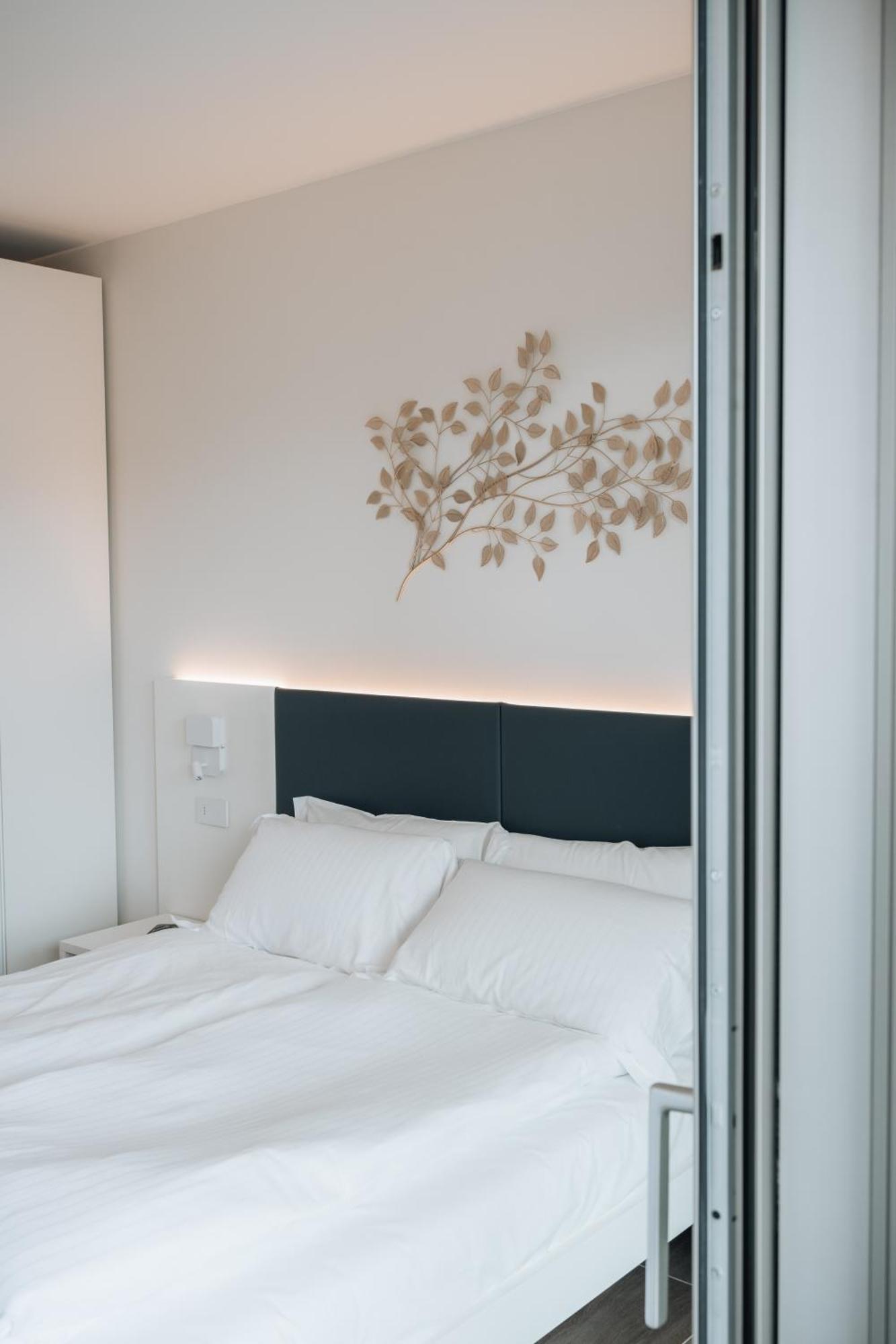Sea Breeze Aparthotel Caorle Exterior photo
